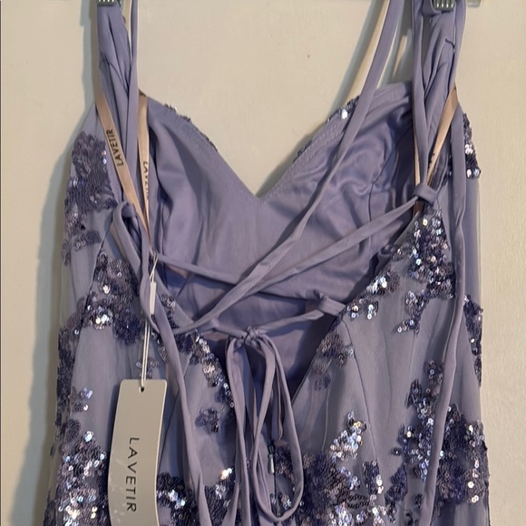 Elegant Lavender Sequin Gown - Picture 5 of 5